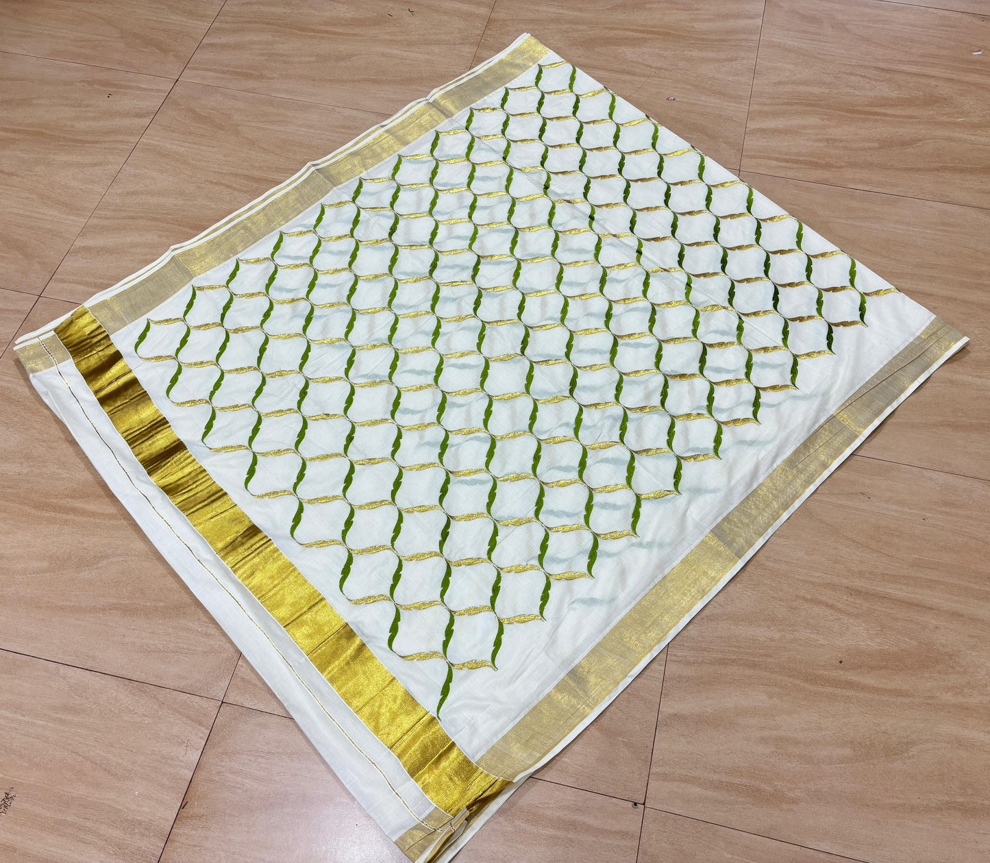 Kerala kasavu olive chain saree