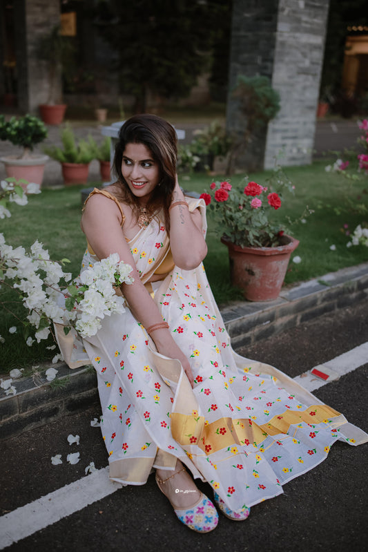 Micro flower golden kasavu cotton Set Mundu